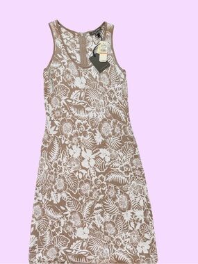 NWT Tommy Bahama Taupe & White Floral Form Fitting Dress